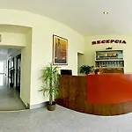 Raki Hotel 3*