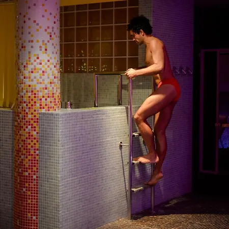 Hotel Raki 3*